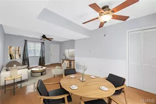9073 W Swan Cir, Saint Louis, MO 63144 - Photo 5