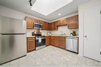 3024 Autumn Lakes Court, Maryland Heights, MO 63043 - Photo 15