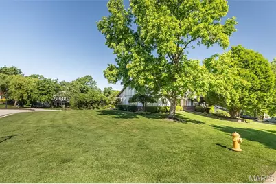 159 Spring Oaks Drive, Ballwin, MO 63011 - Photo 47