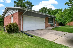 33 Cloverdale Dr, Unincorporated, MO 63304 - Photo 3