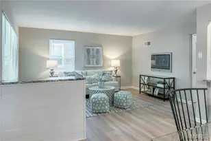 1066 Wilshire Ave, Saint Louis, MO 63130 - Photo 7