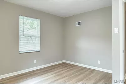 1066 Wilshire Avenue, Saint Louis, MO 63130 - Photo 21