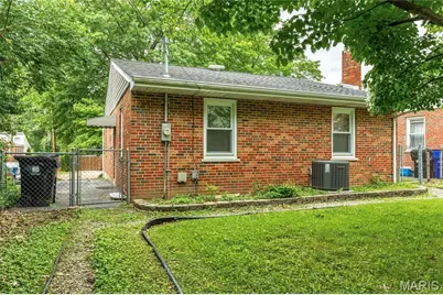 1066 Wilshire Avenue, Saint Louis, MO 63130 - Photo 29