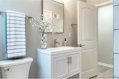 1066 Wilshire Avenue, Saint Louis, MO 63130 - Photo 23