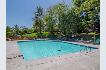 9019 W Swan Circle, Brentwood, MO 63144 - Photo 21
