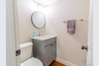 9019 W Swan Circle, Brentwood, MO 63144 - Photo 11