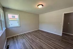 548 N 2nd St, Wellsville, MO 63384 - Photo 31