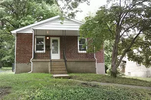 9113 Palmer Ave, Overland, MO 63114 - Photo 1