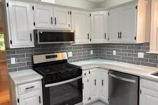 9113 Palmer Ave, Overland, MO 63114 - Photo 13