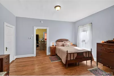 5305 Blow Street, Saint Louis, MO 63109 - Photo 9