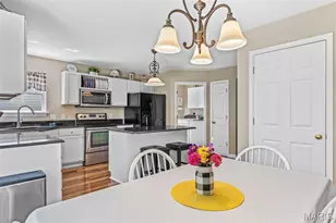 2626 Rockford Ave, Rock Hill, MO 63144 - Photo 5