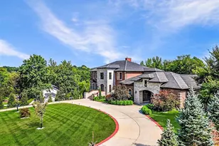 13354 Thornhill Dr, Saint Louis, MO 63131 - Photo 3