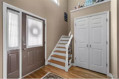 5431 Vicar Court, Saint Louis, MO 63119 - Photo 3