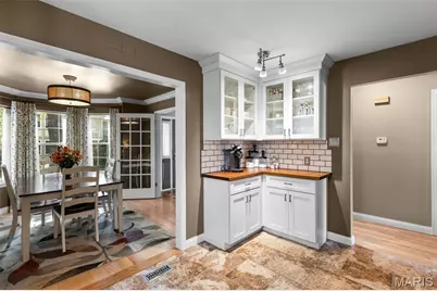 5431 Vicar Court, Saint Louis, MO 63119 - Photo 9