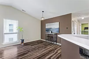 1311 Crossings Ct, Ballwin, MO 63021 - Photo 7