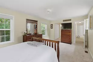 130 Holly Garden Dr, Ballwin, MO 63021 - Photo 11