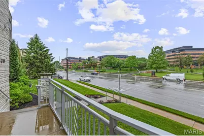 520 S Brentwood Boulevard #2D, Clayton, MO 63105 - Photo 5