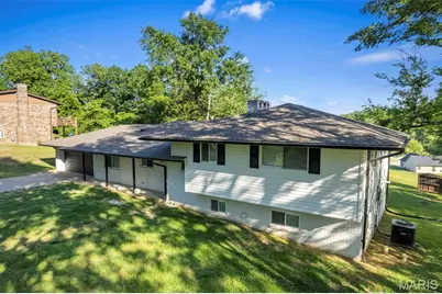 1859 Lakeshore Drive, Cape Girardeau, MO 63701 - Photo 1