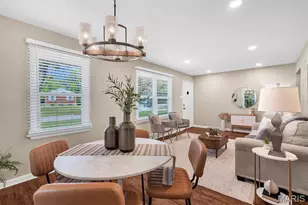 10814 Vargas Dr, Saint Louis, MO 63123 - Photo 5