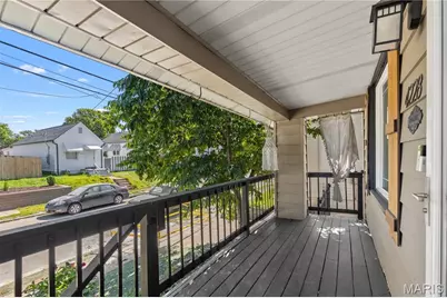 4228 Schiller Place, Saint Louis, MO 63116 - Photo 3