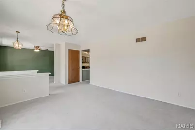 4863 Vermilion Drive, Saint Louis, MO 63128 - Photo 7
