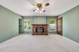 4863 Vermilion Dr, Saint Louis, MO 63128 - Photo 17