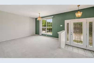 4863 Vermilion Drive, Saint Louis, MO 63128 - Photo 5