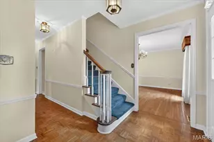925 Winterwood Ln, Ladue, MO 63124 - Photo 7