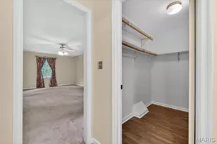 925 Winterwood Ln, Ladue, MO 63124 - Photo 49