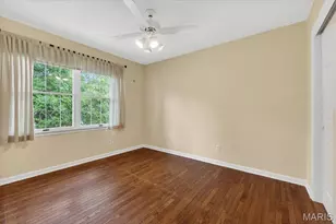 925 Winterwood Ln, Ladue, MO 63124 - Photo 37