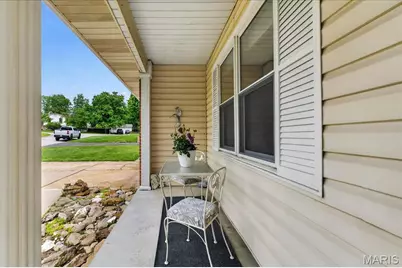 22 Armitage Drive, Saint Peters, MO 63376 - Photo 7
