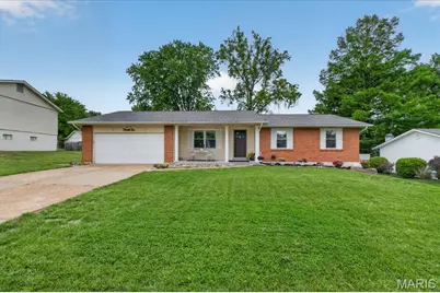 22 Armitage Drive, Saint Peters, MO 63376 - Photo 1