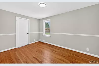 1127 Pembroke Drive, Saint Louis, MO 63119 - Photo 11