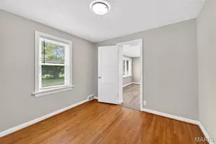 1127 Pembroke Dr, Saint Louis, MO 63119 - Photo 23