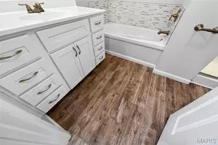 14459 Williamsburg Manor Dr, Florissant, MO 63034 - Photo 23