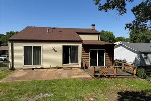 2042 Catlin Dr, Barnhart, MO 63012 - Photo 5