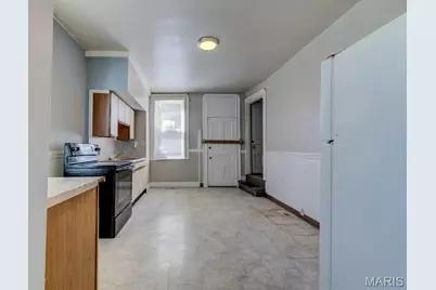 3745 Pennsylvania Avenue, Saint Louis, MO 63118 - Photo 11