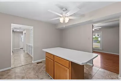 543 Westernmill Drive, Chesterfield, MO 63017 - Photo 11