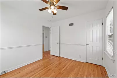 9826 Lullaby Lane, Saint Louis, MO 63114 - Photo 21