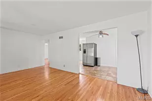 9826 Lullaby Ln, Saint Louis, MO 63114 - Photo 13