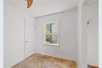 9826 Lullaby Lane, Saint Louis, MO 63114 - Photo 19