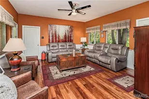 11834 Tescord Dr, Saint Louis, MO 63128 - Photo 17