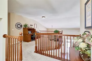 111 Berry Manor Cir, Saint Charles, MO 63376 - Photo 27