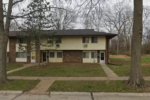 7639 Hazelcrest Dr, Hazelwood, MO 63042 - Photo 1