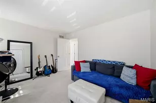 911 Morehouse Ln, University City, MO 63130 - Photo 29
