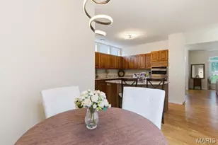 911 Morehouse Ln, University City, MO 63130 - Photo 15