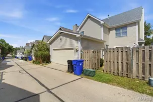 911 Morehouse Ln, University City, MO 63130 - Photo 35