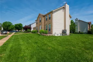 3078 Willow Creek Estates Dr, Saint Louis, MO 63031 - Photo 3