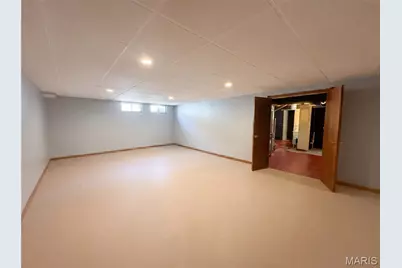 1440 Tina Drive, Florissant, MO 63033 - Photo 15