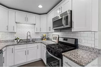 1215 Drayton Avenue, Webster Groves, MO 63119 - Photo 9